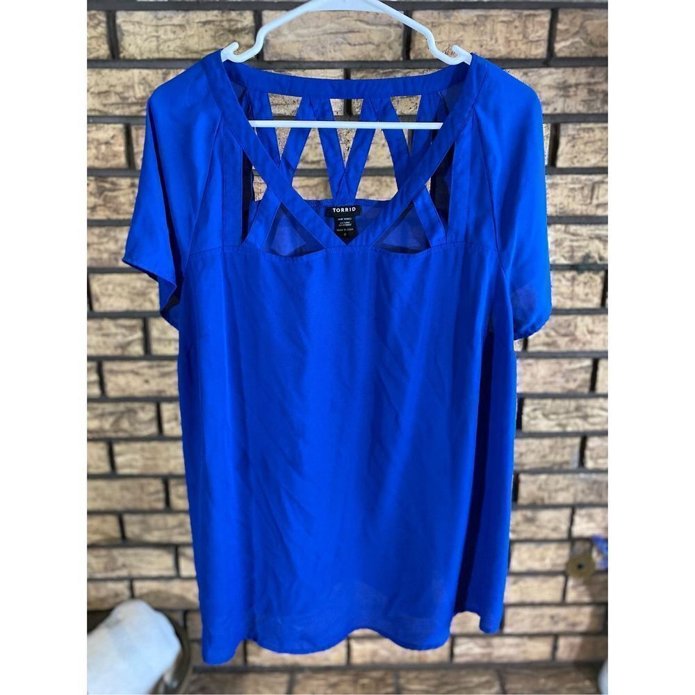 Torrid Blue Cage Front Top